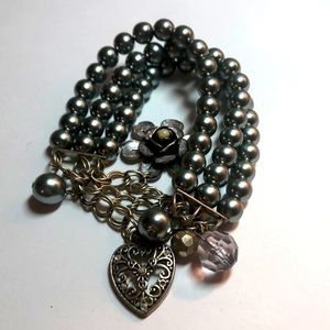 Silver & Pearl Elasticated bracelet
